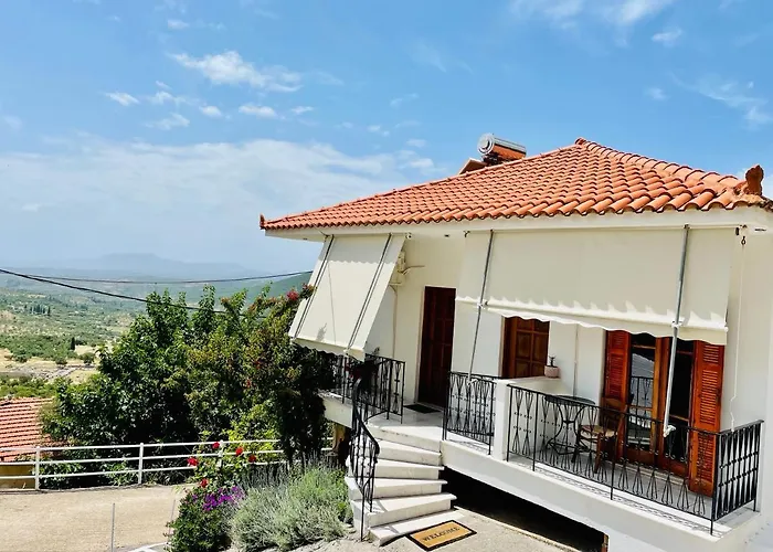 Lykourgos Pensionat 3*