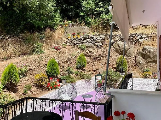 Pensionat Lykourgos Mavrommátion